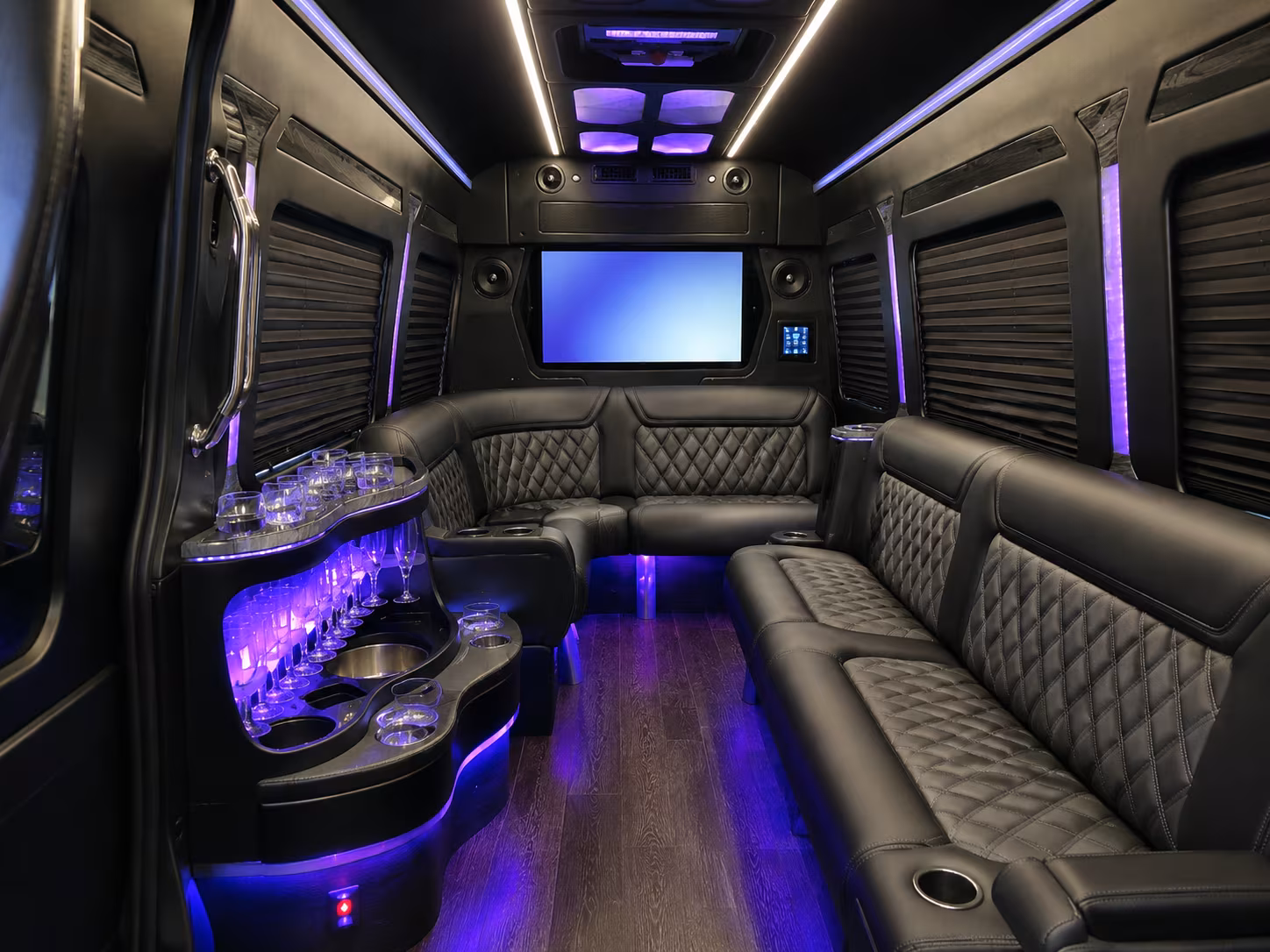bus rentals for corporate outings and team building events near st clair shores