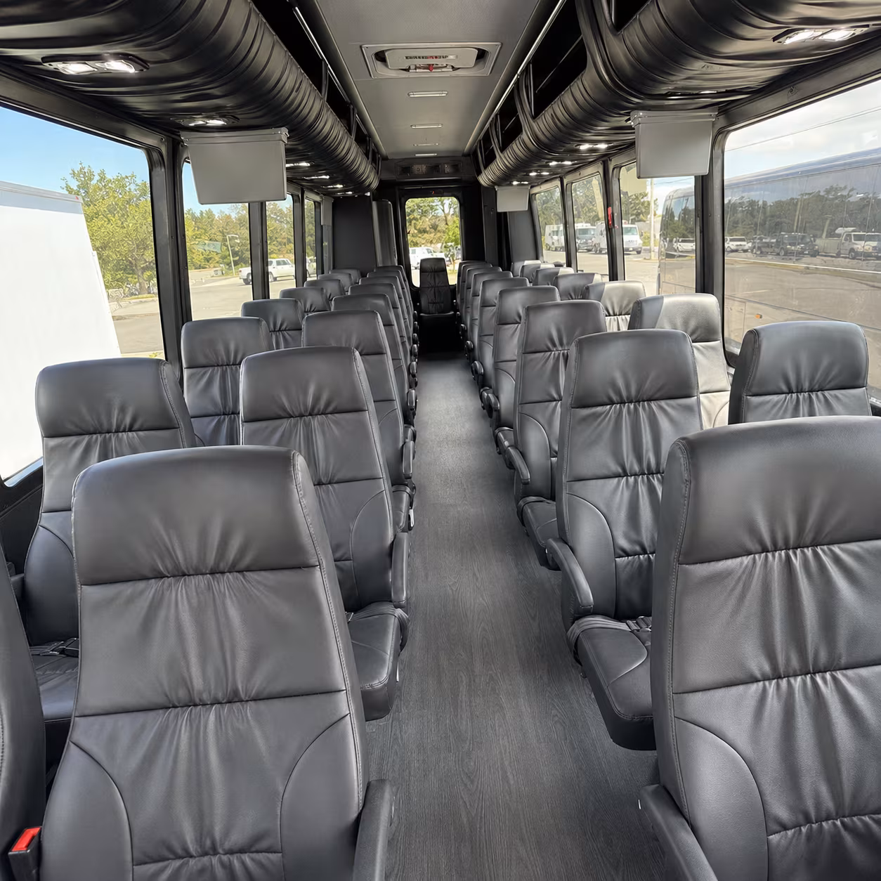 charter bus rentals to michigan thumb wine trail tasting rooms