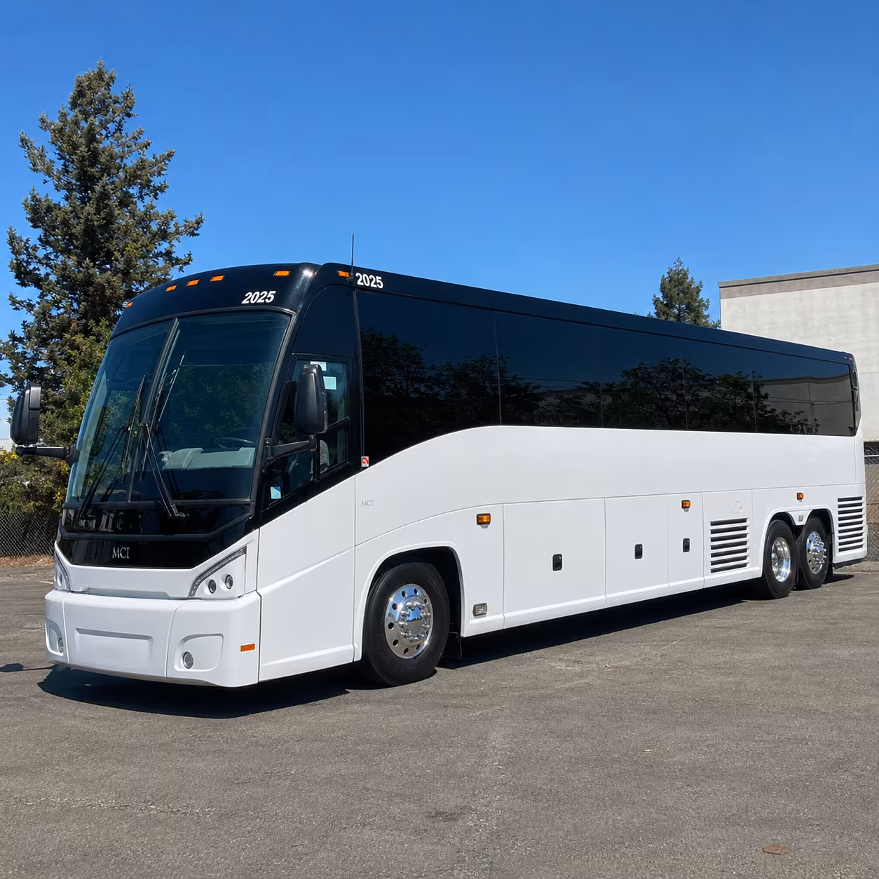 charter bus shuttle services for macomb county manufacturing and warehouse groups