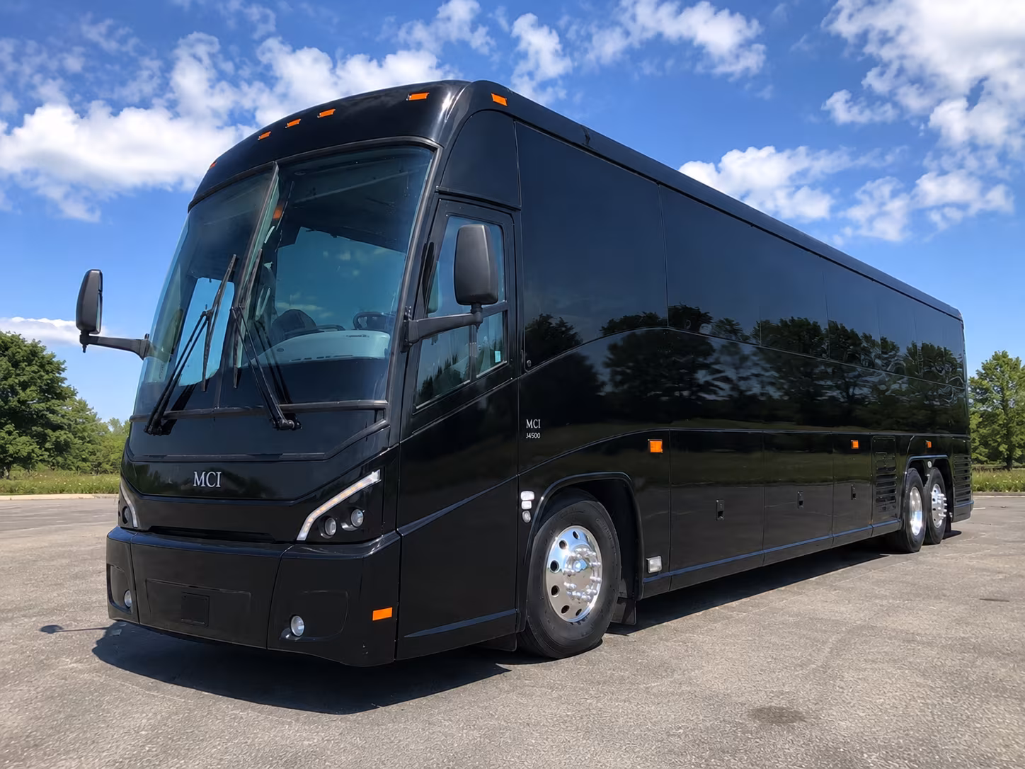 charter buses for detroit museum campus field trips from st clair shores