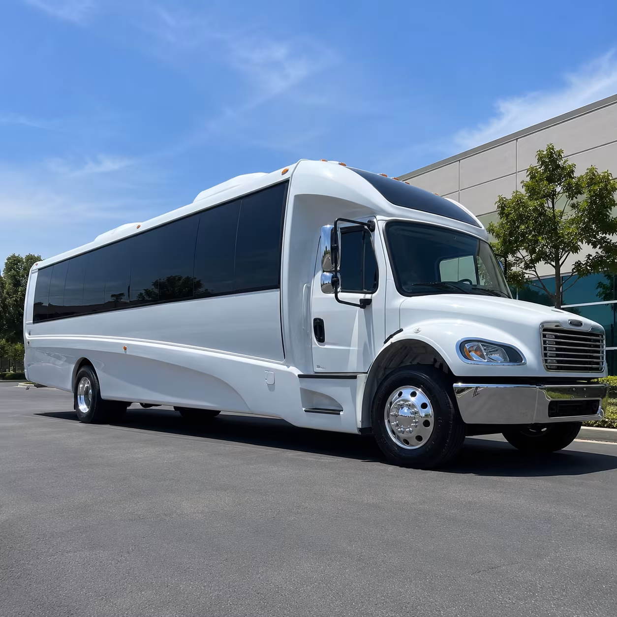 st clair shores 25 passenger minibus