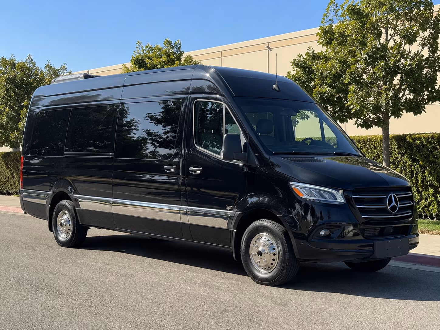 St Clair Shores Government & Military Transportation