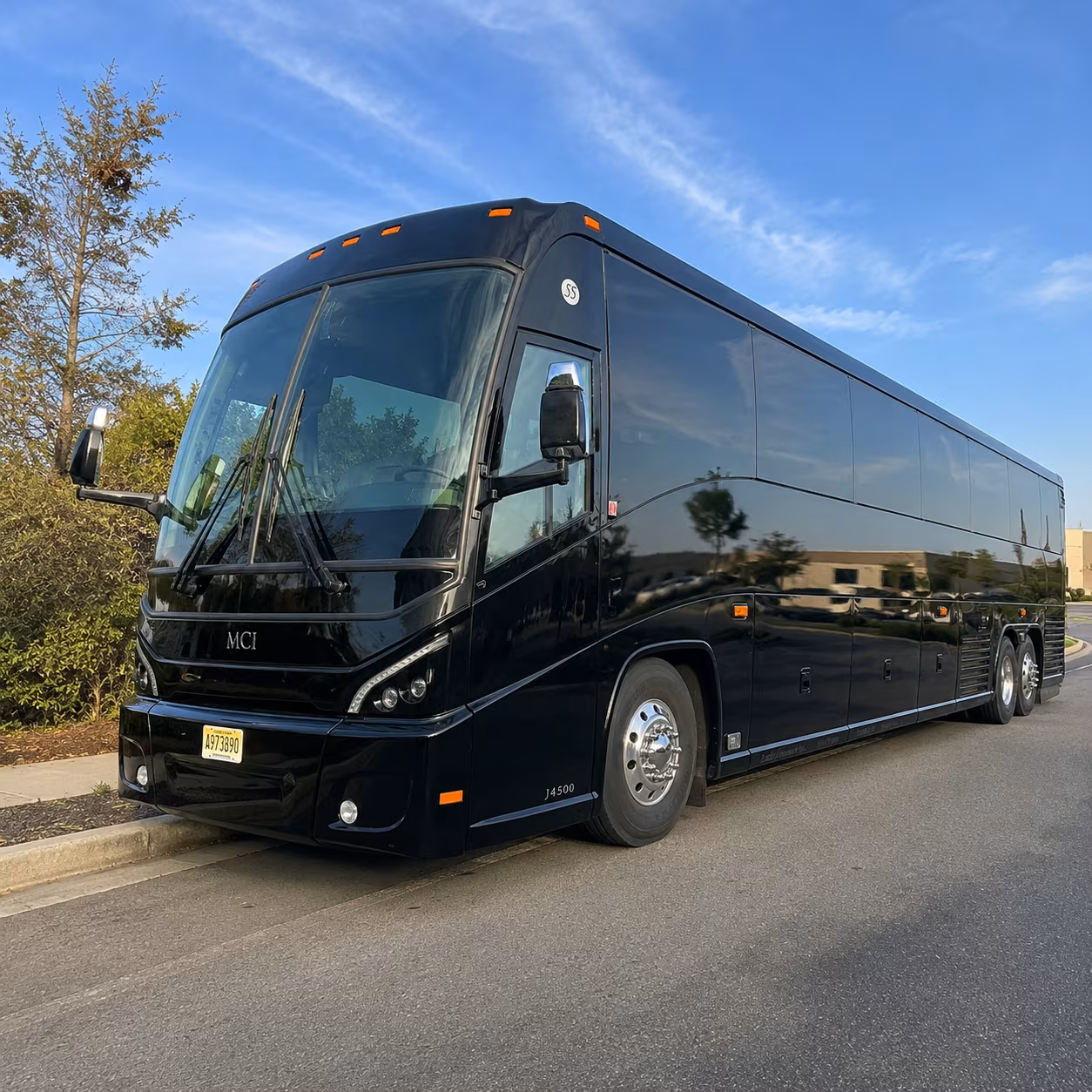 windsor international airport transfers across the border