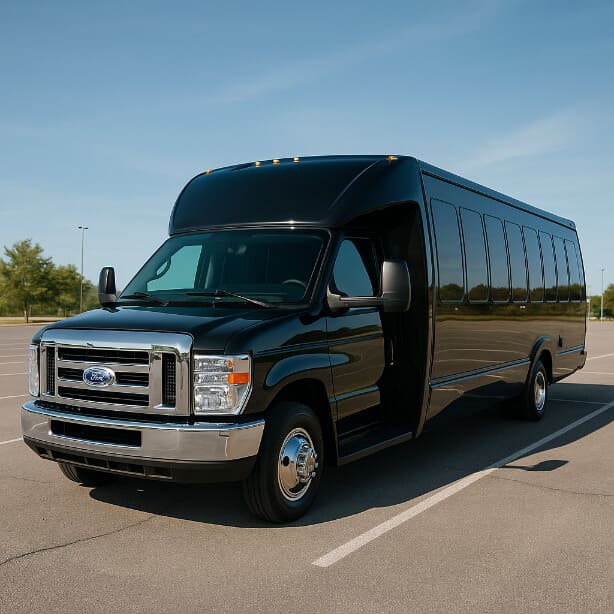 St Clair Shores Coach Bus Service 18 Passenger Minibus